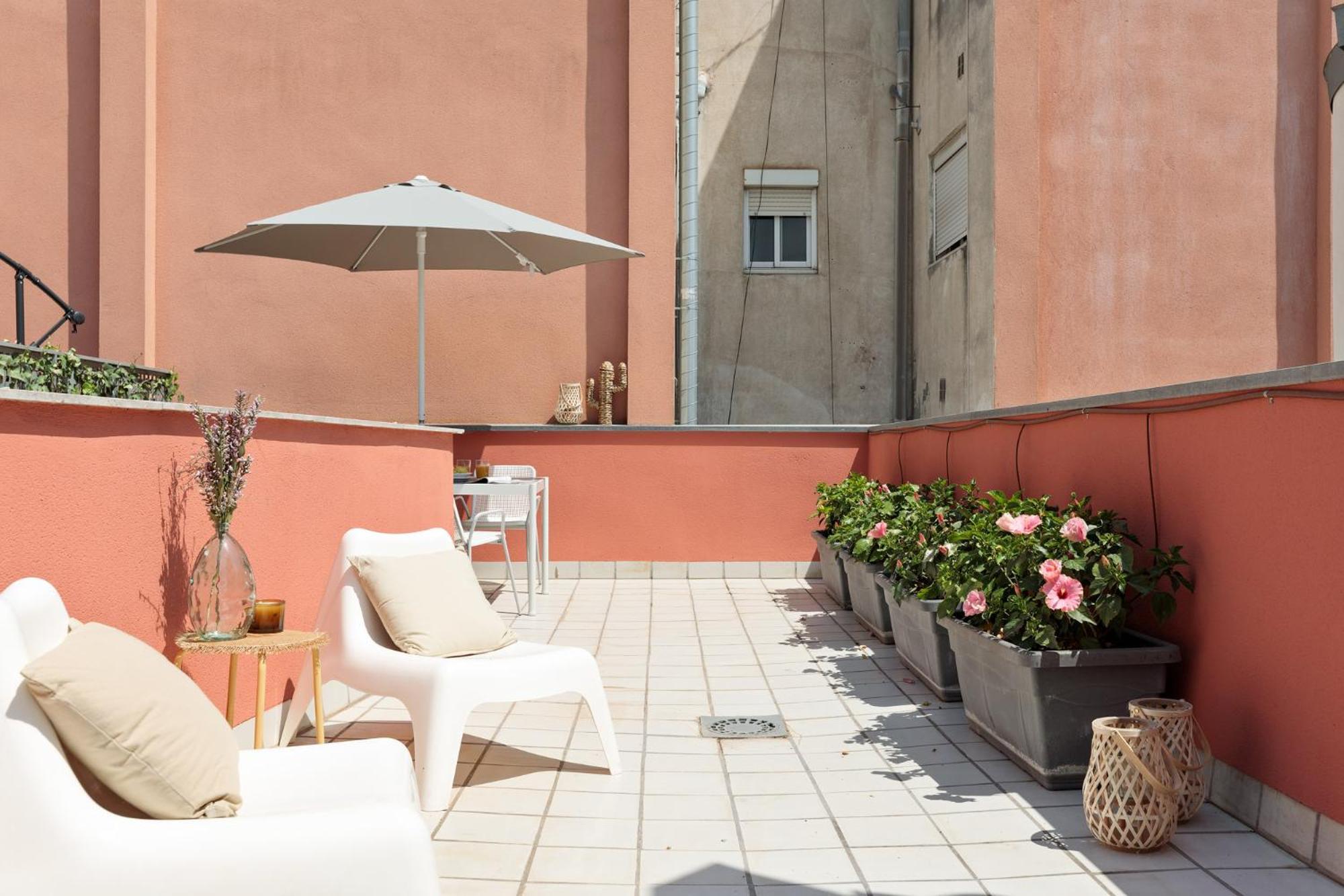 Enjoy Apartments Maria II Barcellona Esterno foto